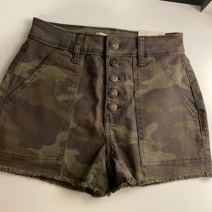 SO high waisted shorts (Juniors 0/24w)